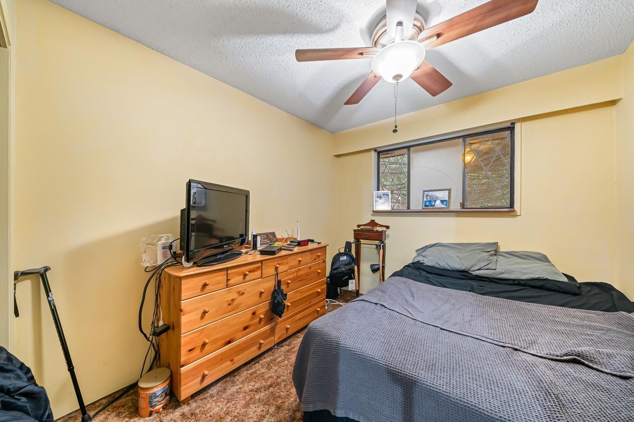 2751 153a Street, Surrey, British Columbia  V4P 1C1 - Photo 12 - R3077279