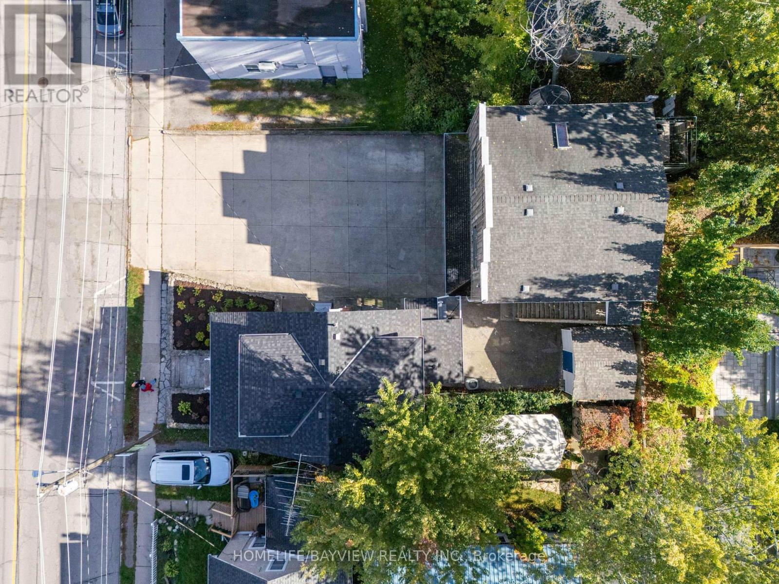 19 Main Street, St. Catharines, Ontario  L2N 4T5 - Photo 39 - X12462140