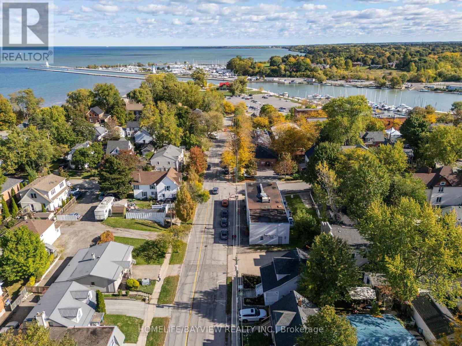 19 Main Street, St. Catharines, Ontario  L2N 4T5 - Photo 7 - X12462140