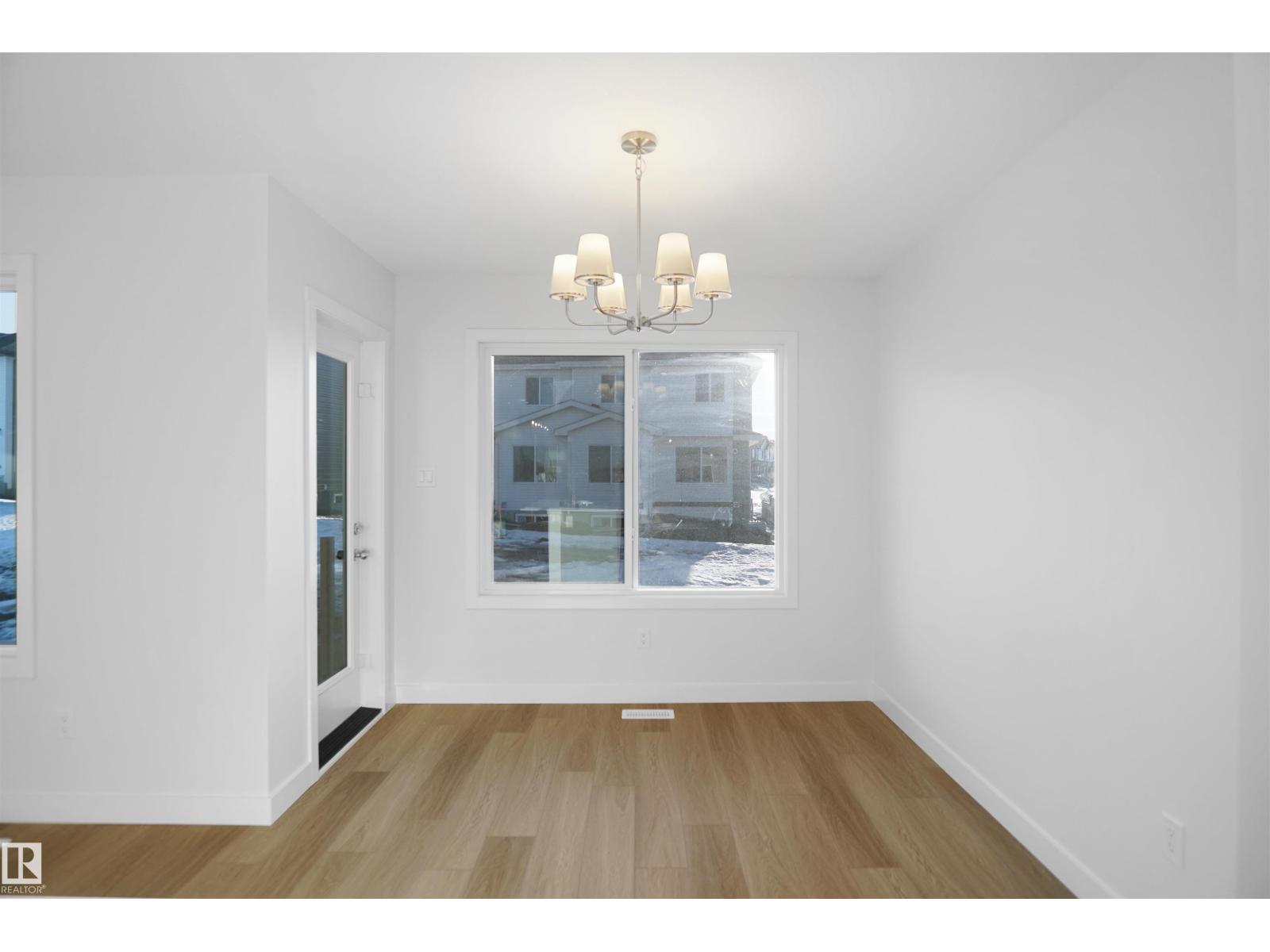 907 16 Av Nw, Edmonton, Alberta  T6T 2V2 - Photo 14 - E4463843