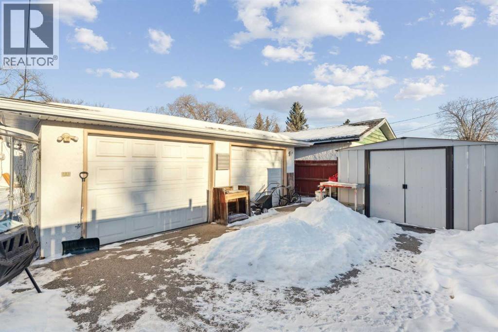 2048 33 Street Se, Calgary, Alberta  T2B 0T9 - Photo 25 - A2276572