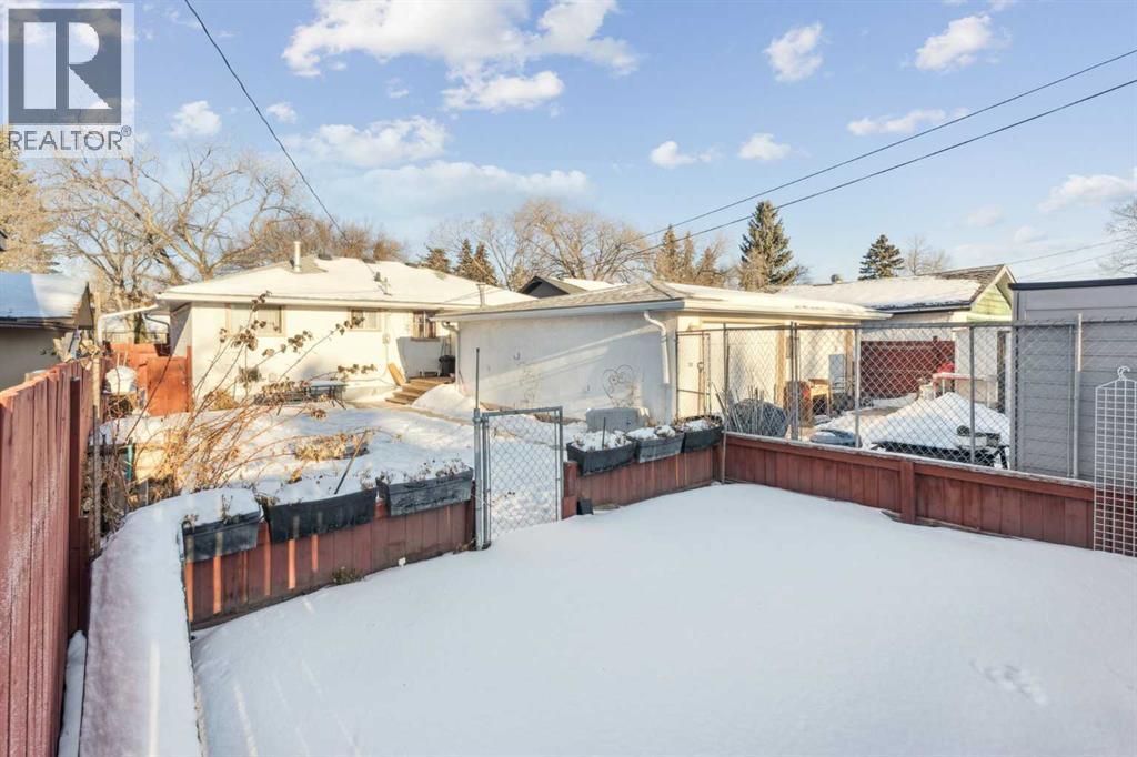 2048 33 Street Se, Calgary, Alberta  T2B 0T9 - Photo 24 - A2276572
