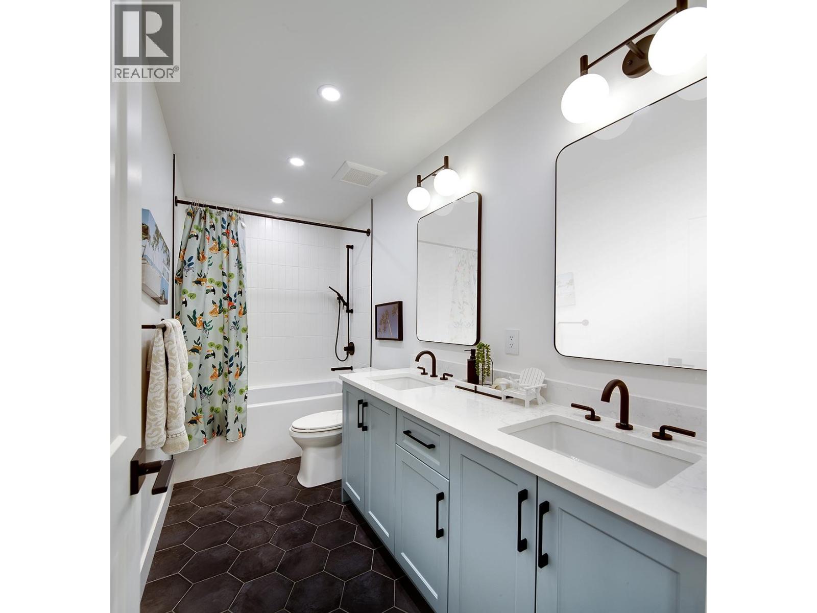 2159 Mcmullen Avenue, Vancouver, British Columbia  V6L 3B3 - Photo 30 - R3073078