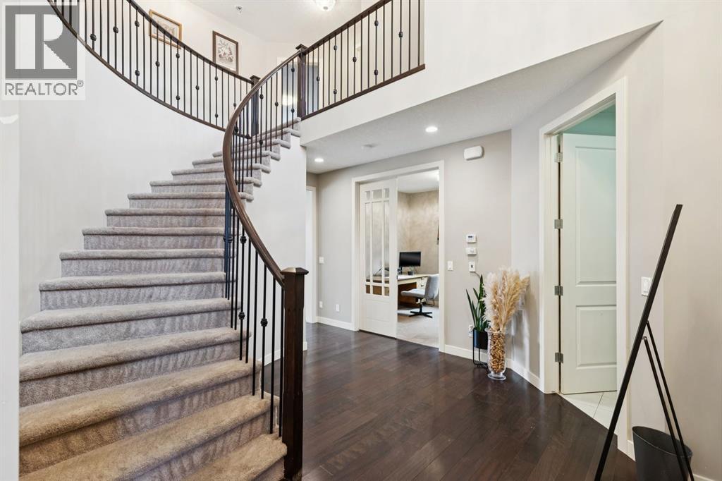 107 Panatella Grove Nw, Calgary, Alberta  T3K 0W8 - Photo 10 - A2277863