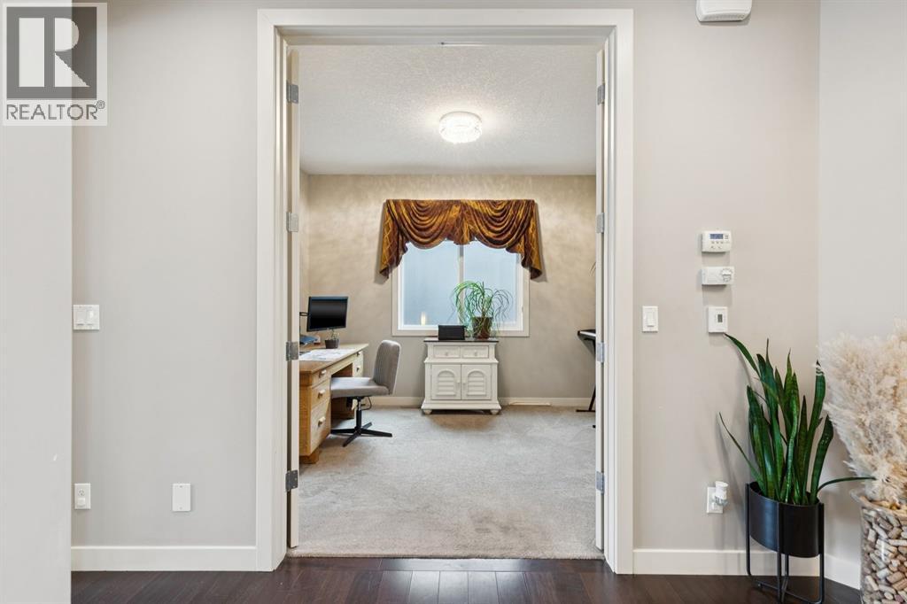 107 Panatella Grove Nw, Calgary, Alberta  T3K 0W8 - Photo 12 - A2277863