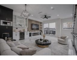 101 16649 18A AVENUE, Surrey, British Columbia