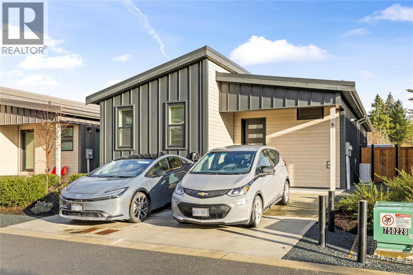 9 3025 Royston Rd, Cumberland, British Columbia V0R 1S0 - Photo 40 - 1022475