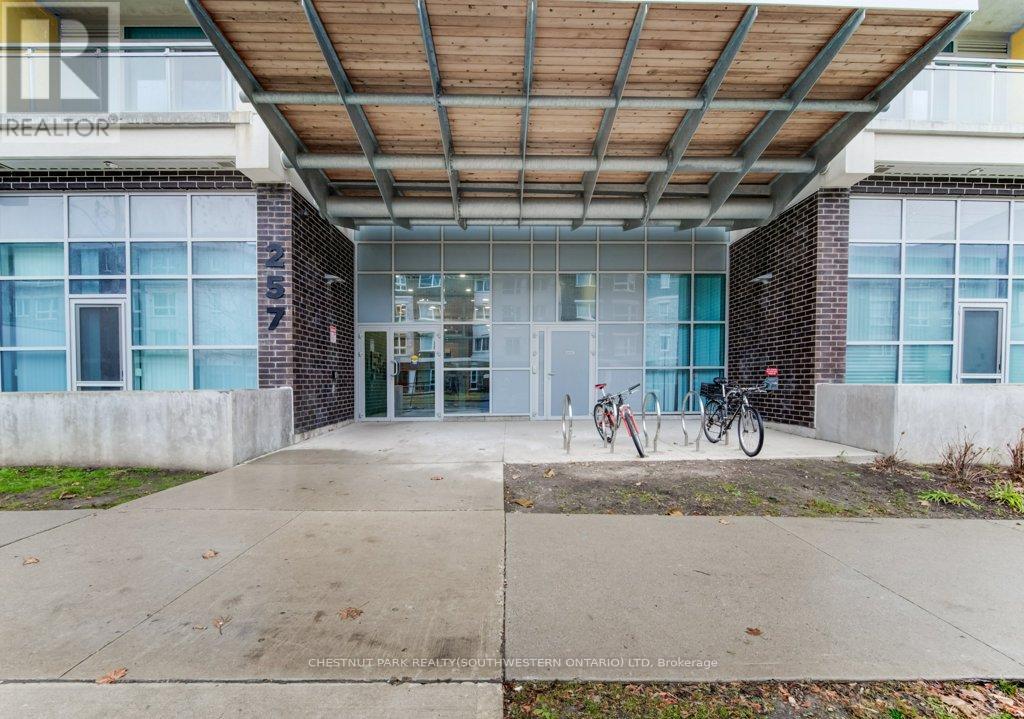 217 - 257 Hemlock Street, Waterloo, Ontario  N2L 0K2 - Photo 4 - X12687042