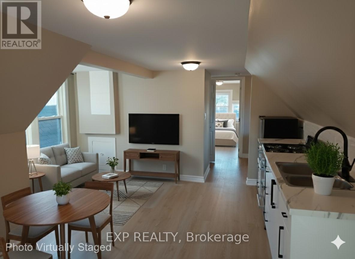 LOFT - 148 GIBSON AVENUE, hamilton (gibson), Ontario