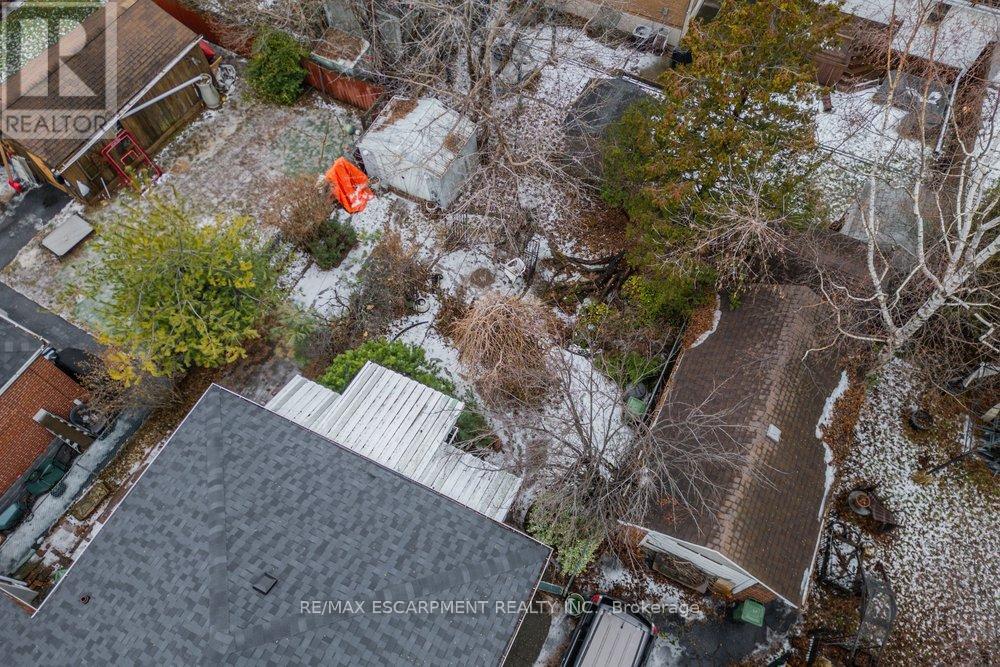 48 Crosthwaite Avenue S, Hamilton (Bartonville), Ontario  L8K 2V1 - Photo 16 - X12687106