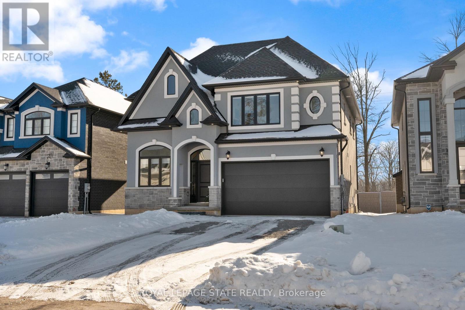 66 Cesar Place, Hamilton (Ancaster), Ontario  L9G 0G3 - Photo 2 - X12687112