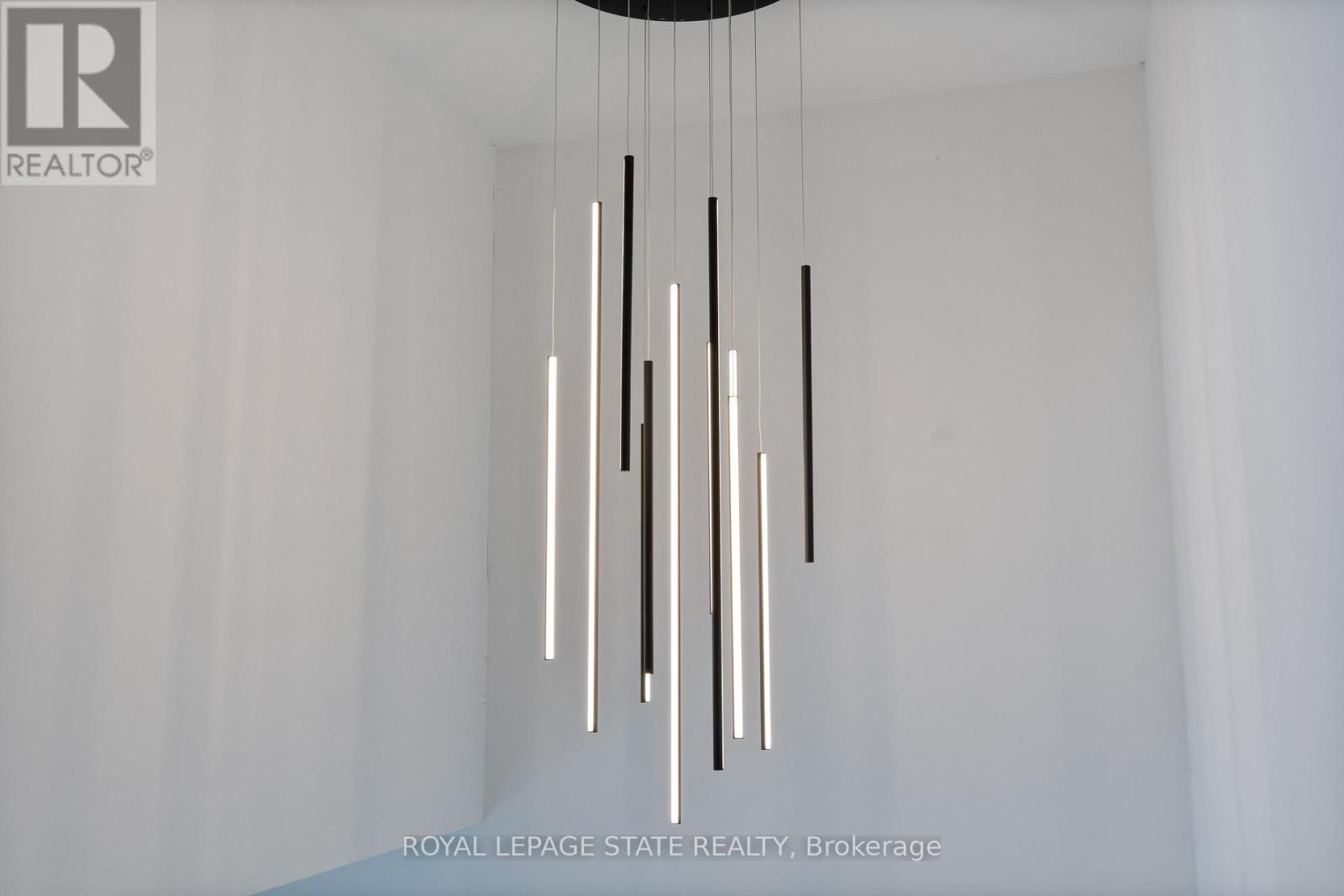 66 Cesar Place, Hamilton (Ancaster), Ontario  L9G 0G3 - Photo 23 - X12687112