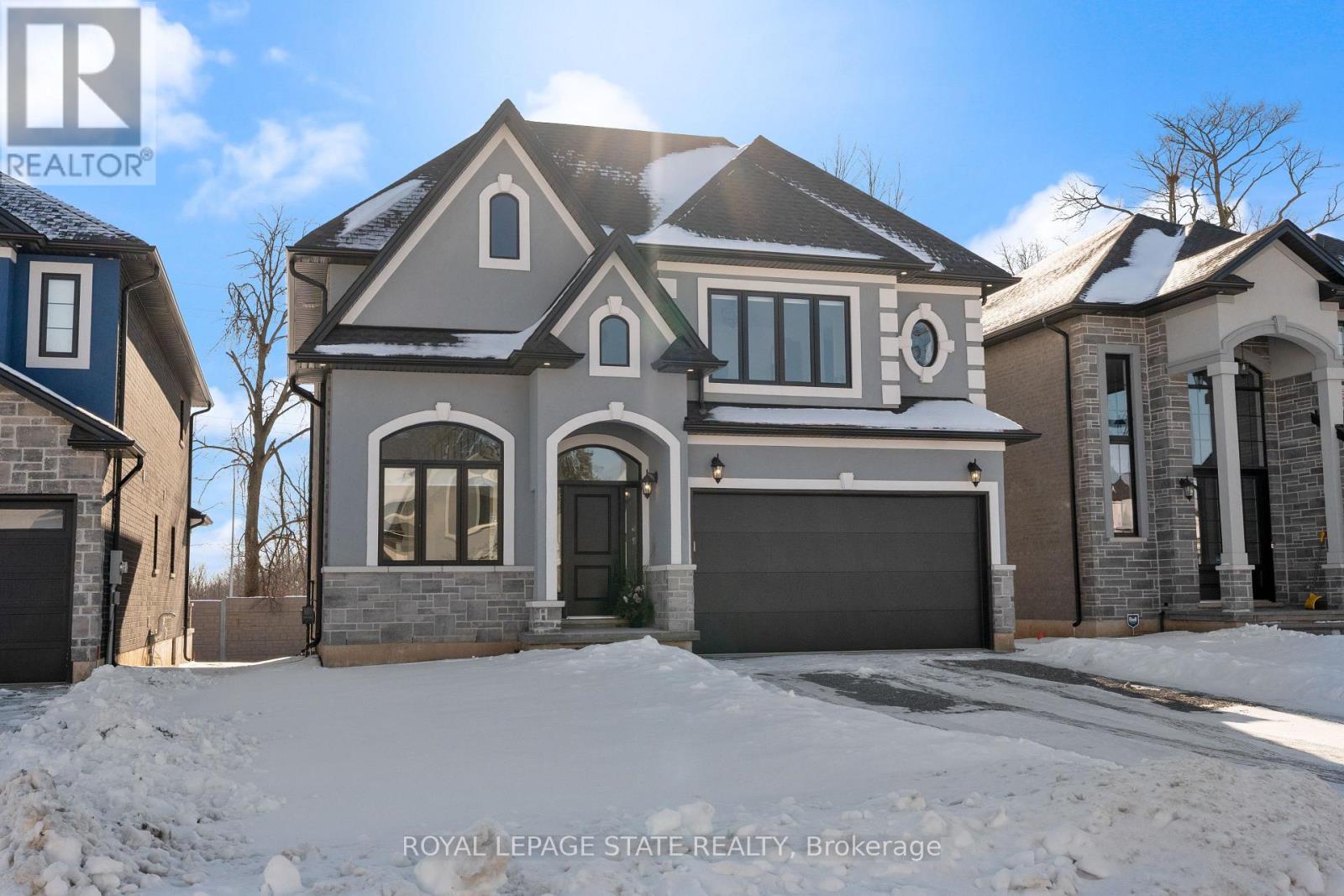 66 Cesar Place, Hamilton (Ancaster), Ontario  L9G 0G3 - Photo 3 - X12687112