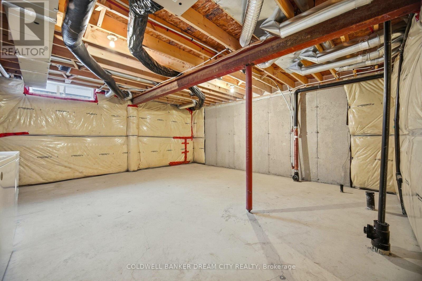 172 Whitwell Way, Hamilton (Binbrook), Ontario  L0R 1C0 - Photo 38 - X12687204