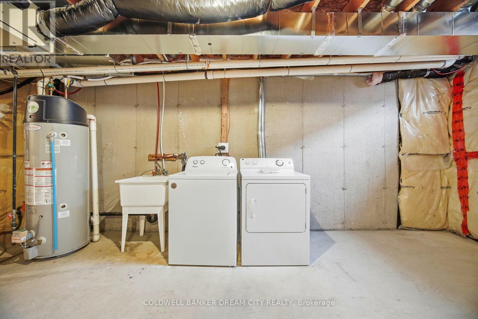 172 Whitwell Way, Hamilton (Binbrook), Ontario  L0R 1C0 - Photo 41 - X12687204