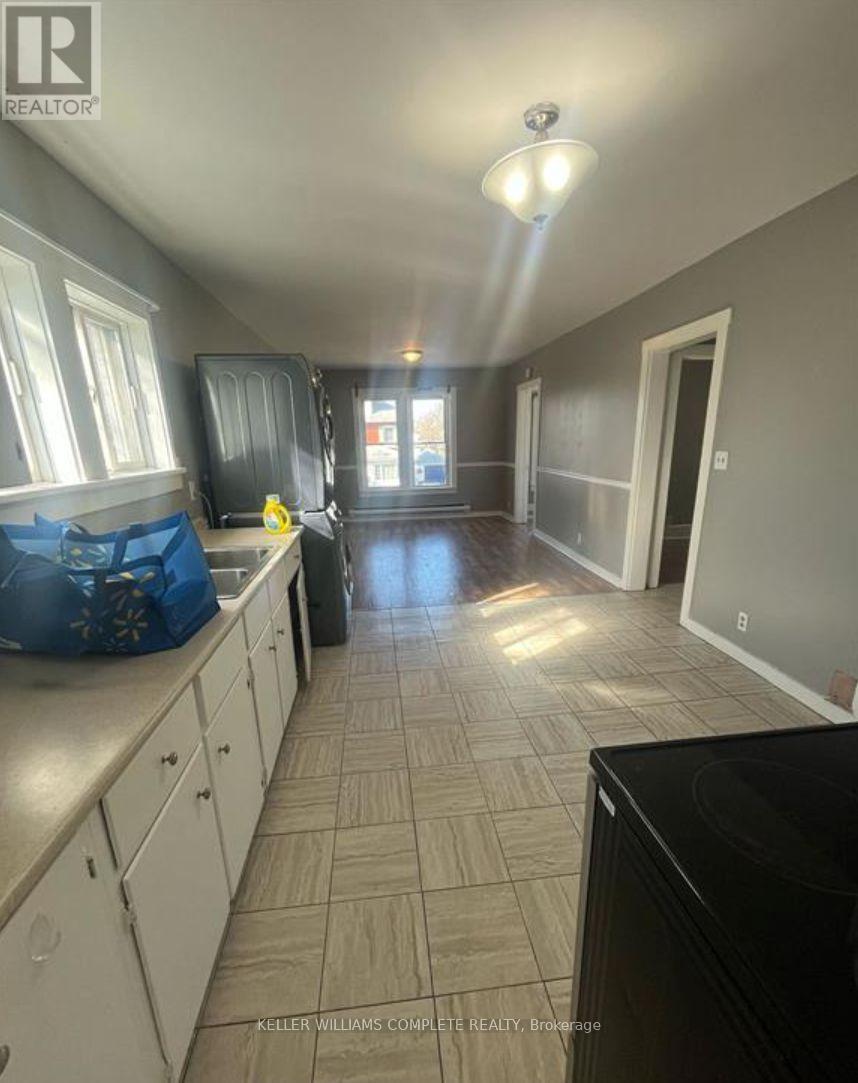 2 - 255 Jarvis Street, Fort Erie, Ontario  L2A 2S7 - Photo 9 - X12687210