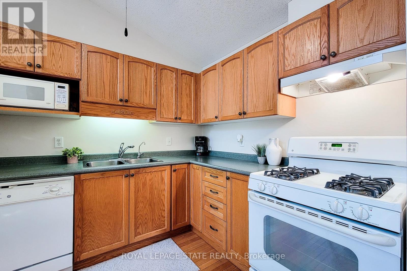 22 - 751 Rymal Road W, Hamilton (Carpenter), Ontario  L9B 2Y3 - Photo 17 - X12687236