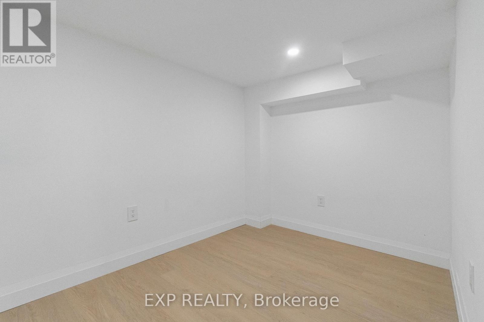 64 Lancaster Street E, Kitchener, Ontario  N2H 1M6 - Photo 6 - X12687252