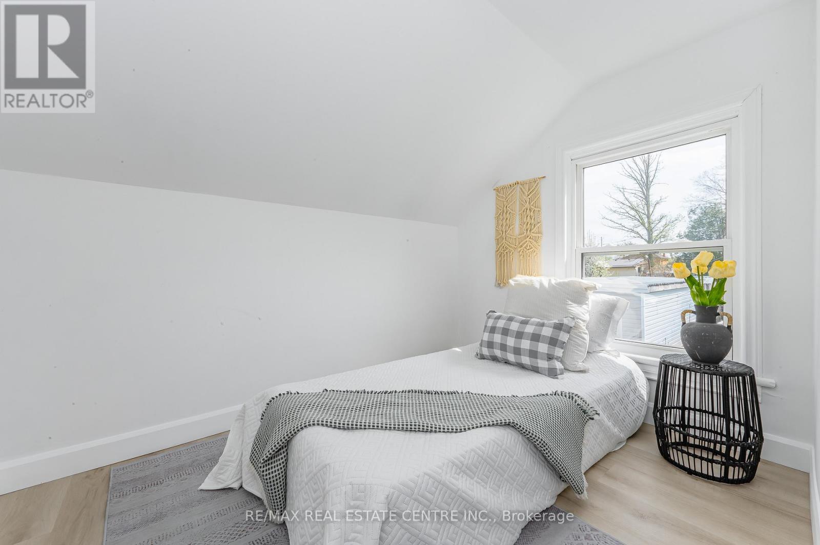 17 Dover Street, Woodstock (Woodstock - South), Ontario  N4S 3L7 - Photo 22 - X12687270