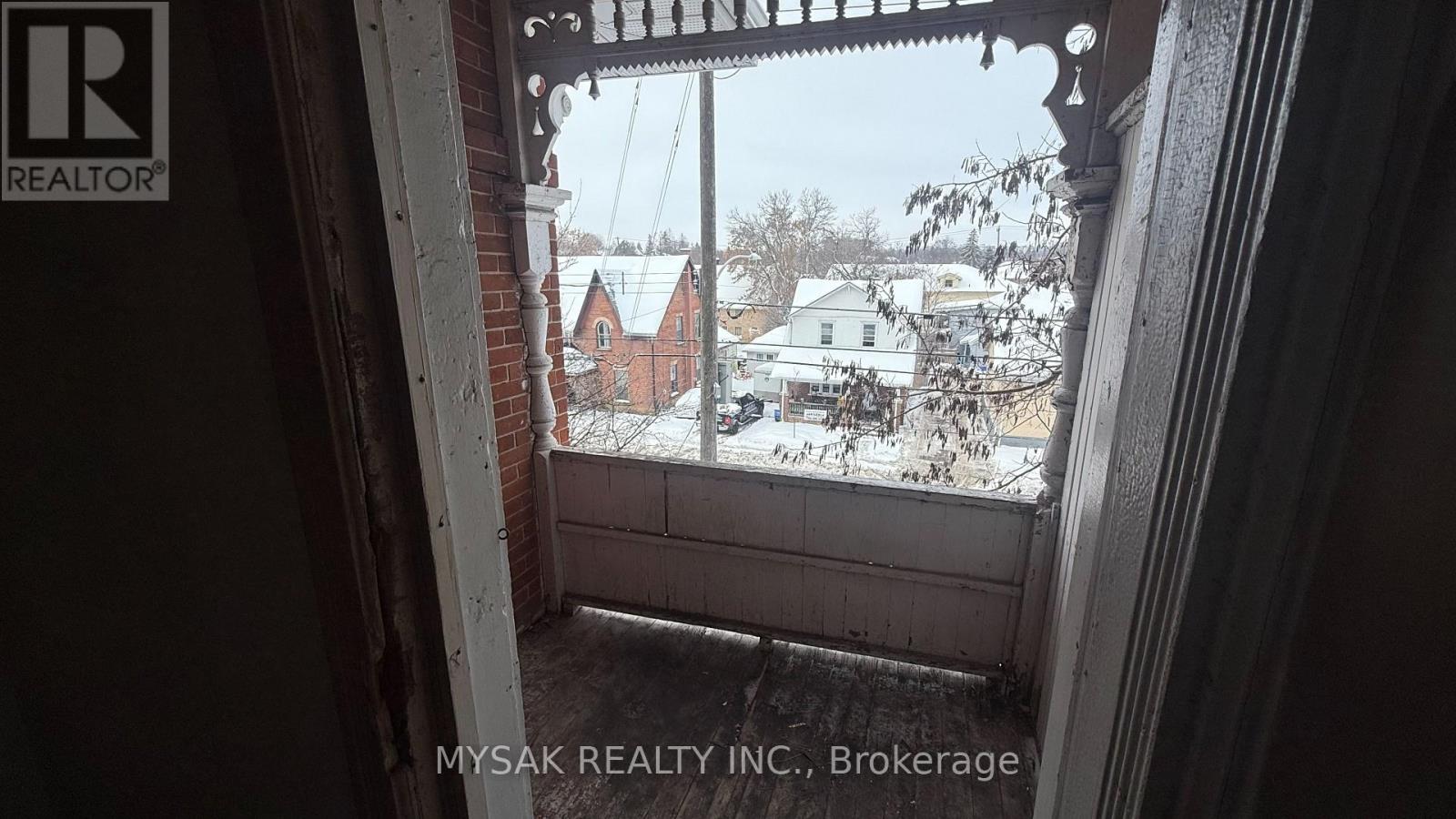 514-516 Aylmer Street N, Peterborough (Town Ward 3), Ontario  K9H 3W5 - Photo 9 - X12687340