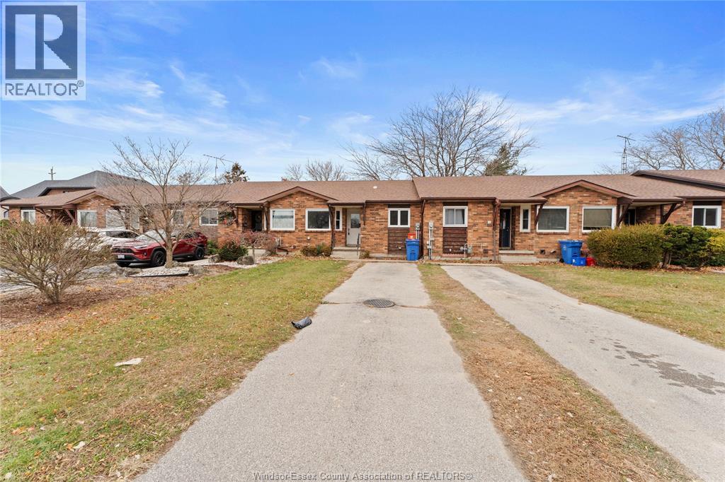 MLS# 26000790: 36 REMARK, Kingsville, Canada