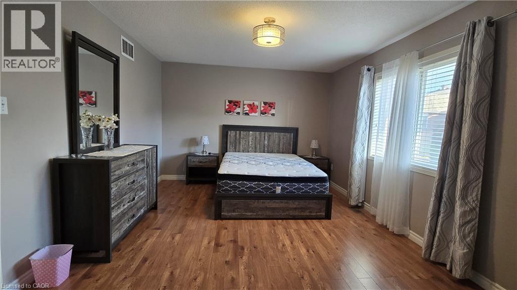 3688 Emery Drive, Mississauga, Ontario  L5M 7G8 - Photo 19 - 40797635