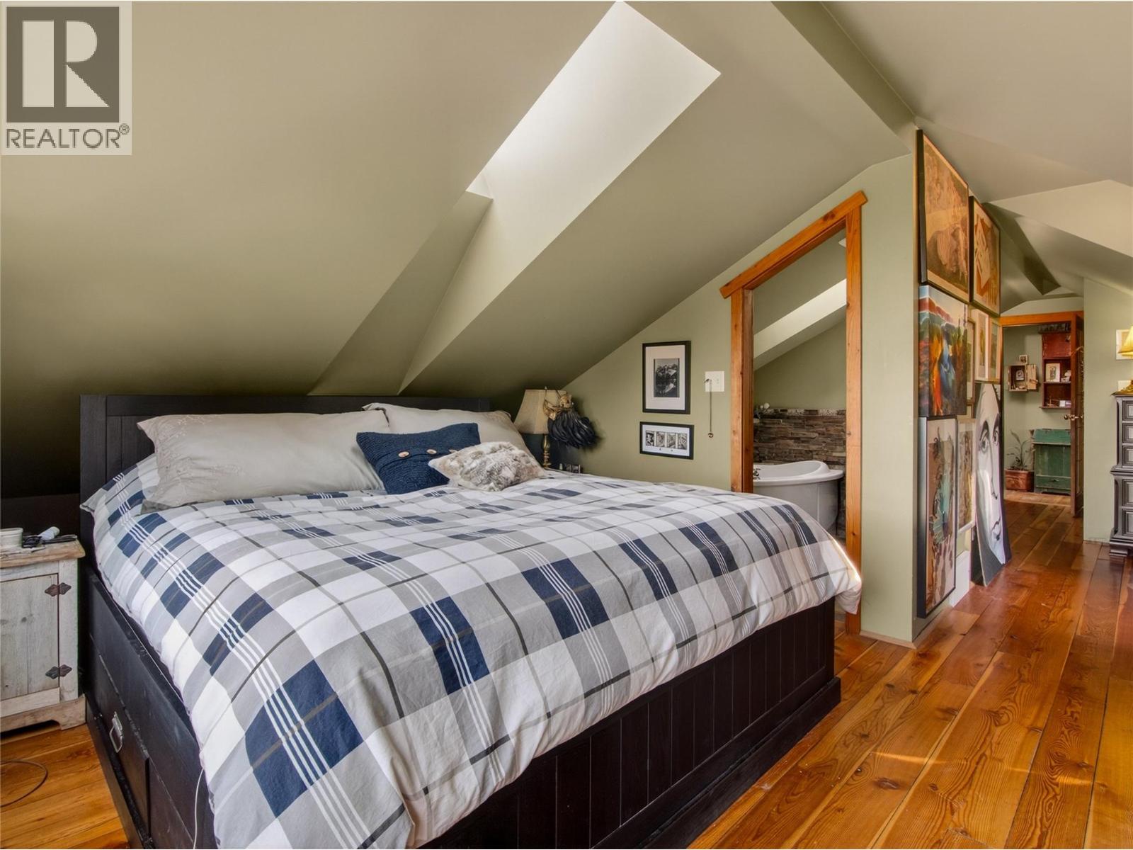 961 Robinson Avenue, Naramata, British Columbia  V0H 1N1 - Photo 33 - 10371500