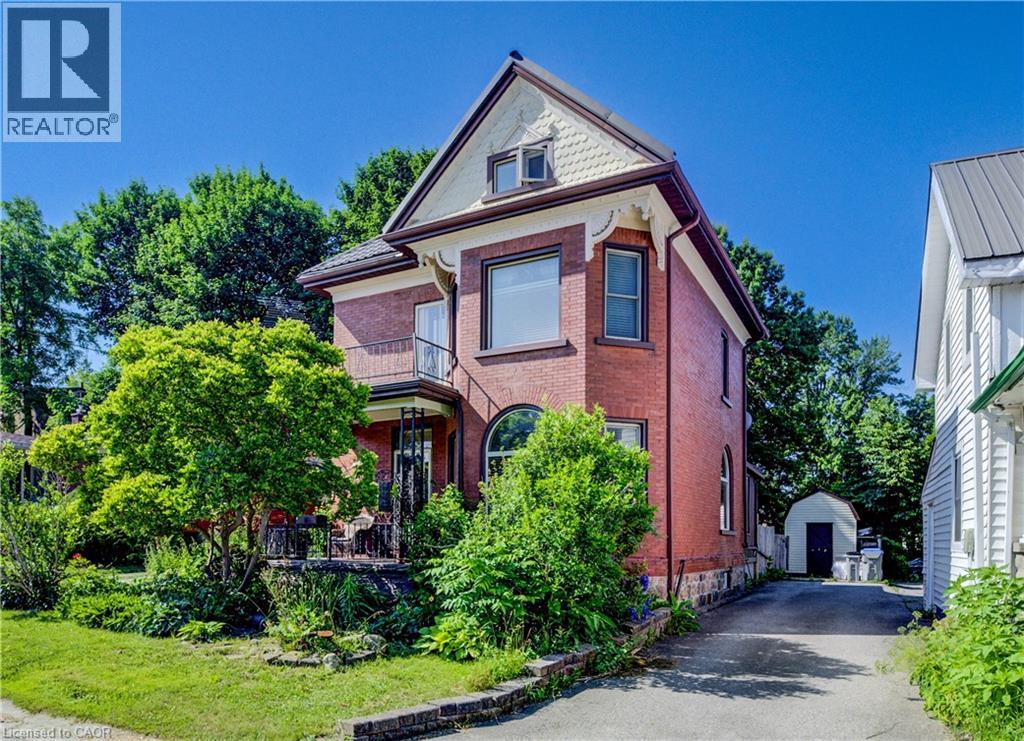 5 KING Street, Milverton, Ontario