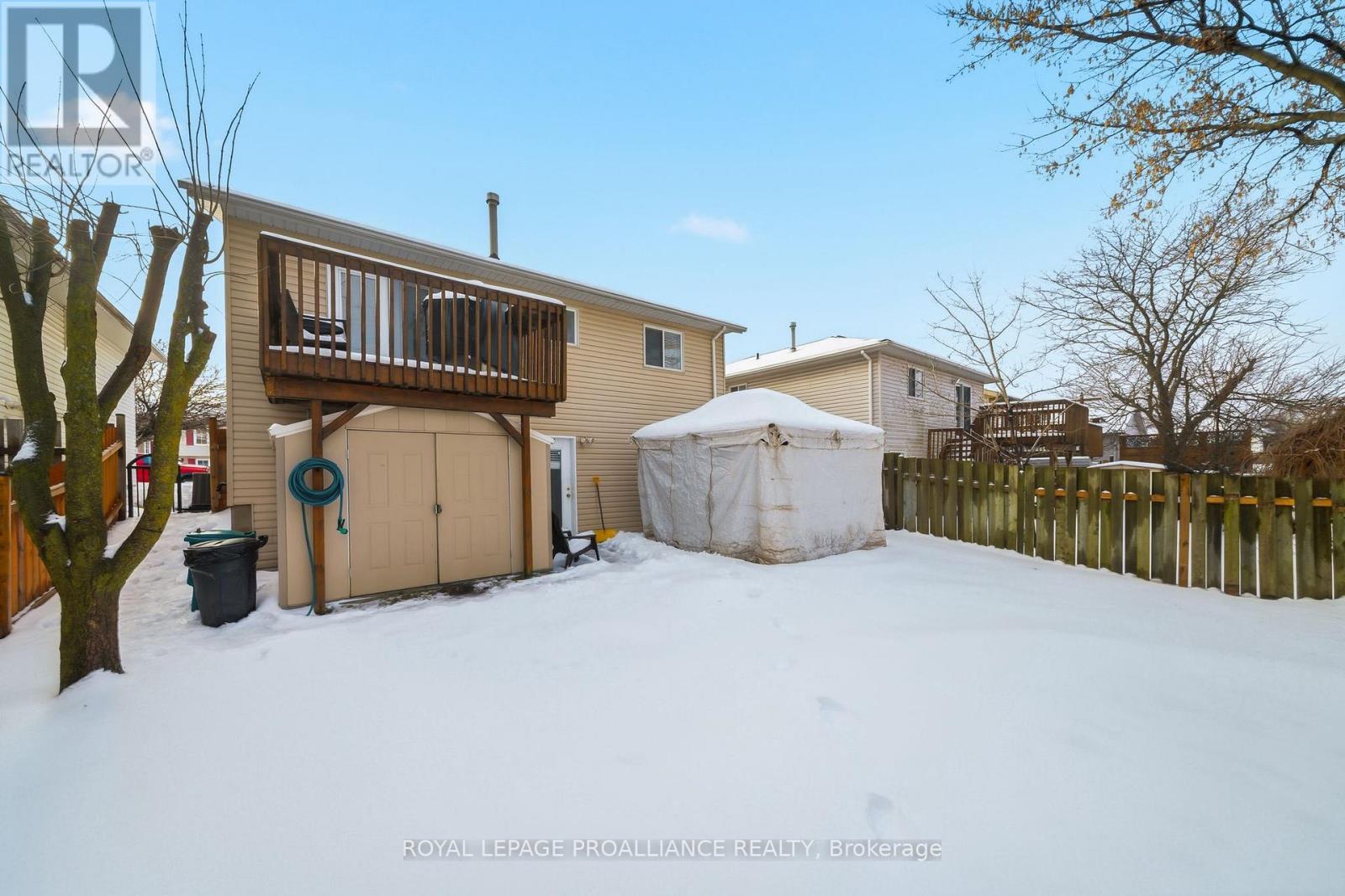 25 Faraday Gardens, Belleville, Ontario  K8P 5J5 - Photo 34 - X12687414