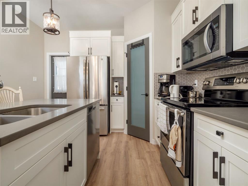 842 Greywolf Run N, Lethbridge, Alberta  T1H 7G6 - Photo 17 - A2277332