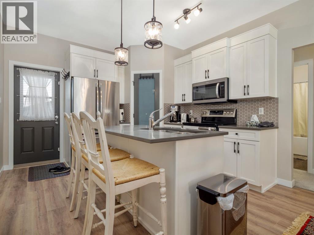 842 Greywolf Run N, Lethbridge, Alberta  T1H 7G6 - Photo 14 - A2277332