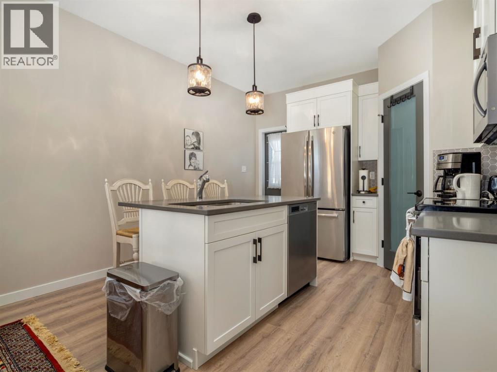 842 Greywolf Run N, Lethbridge, Alberta  T1H 7G6 - Photo 13 - A2277332