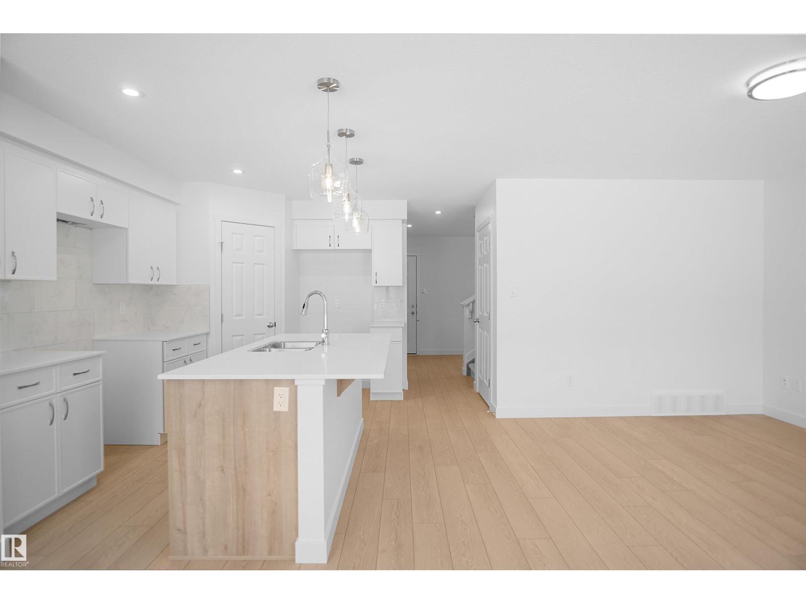 203 Savoy Cr, Sherwood Park, Alberta  T8H 1A8 - Photo 9 - E4464648