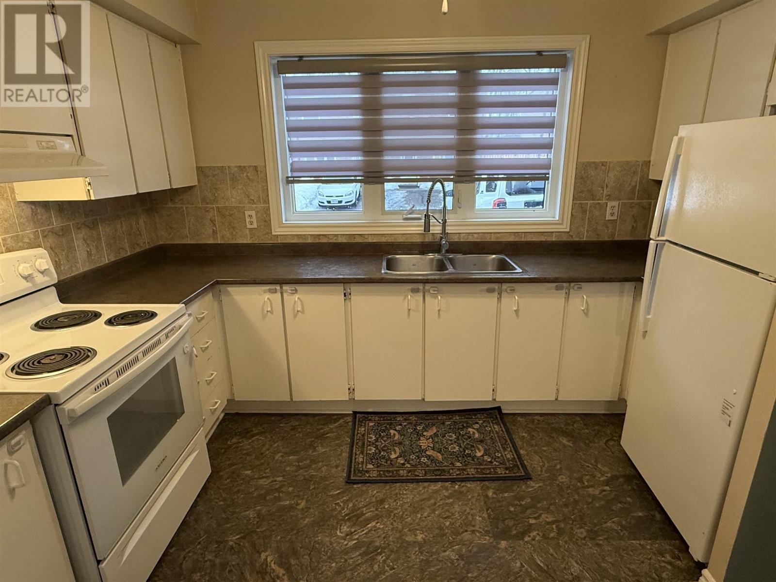 9 Frame Cres, Elliot Lake, Ontario  P5A 2S4 - Photo 10 - SM260082