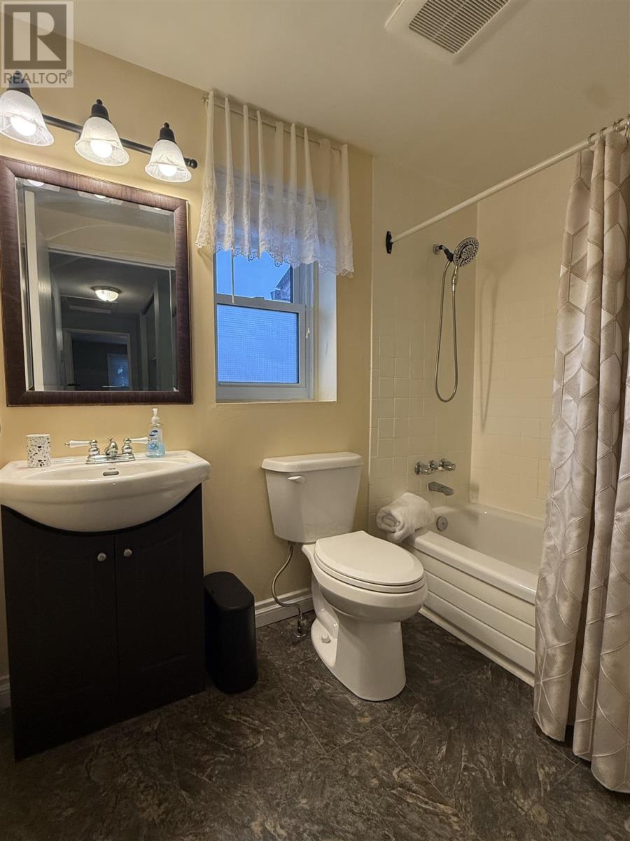 9 Frame Cres, Elliot Lake, Ontario  P5A 2S4 - Photo 27 - SM260082