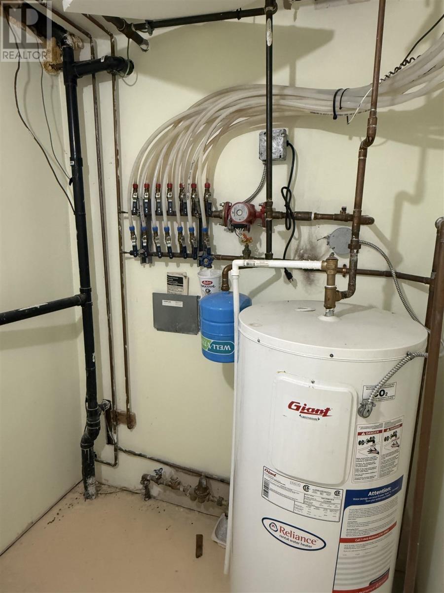 9 Frame Cres, Elliot Lake, Ontario  P5A 2S4 - Photo 30 - SM260082