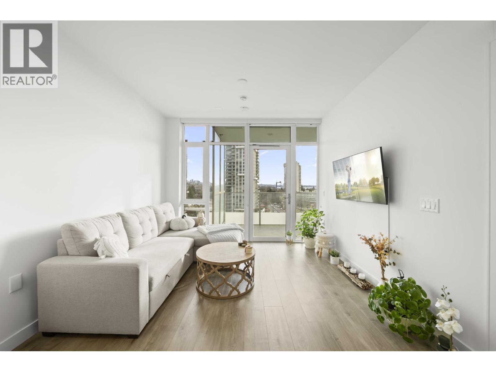 1003 200 Klahanie Court, West Vancouver, British Columbia  V7P 0E4 - Photo 3 - R3078146