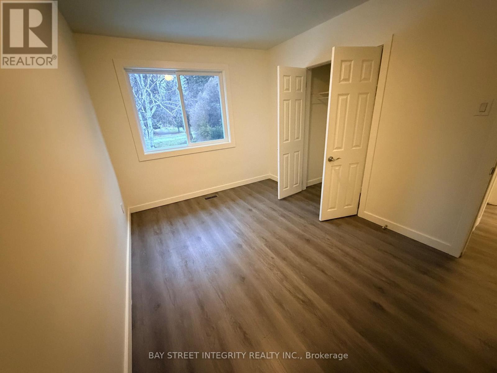 43 Fairglen Avenue, Toronto, Ontario  M1T 1G8 - Photo 3 - E12430575