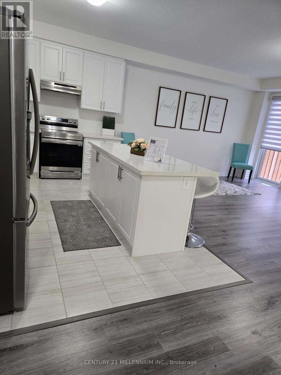 25 Harwood Street, Tillsonburg, Ontario  N4G 0J7 - Photo 9 - X12675282