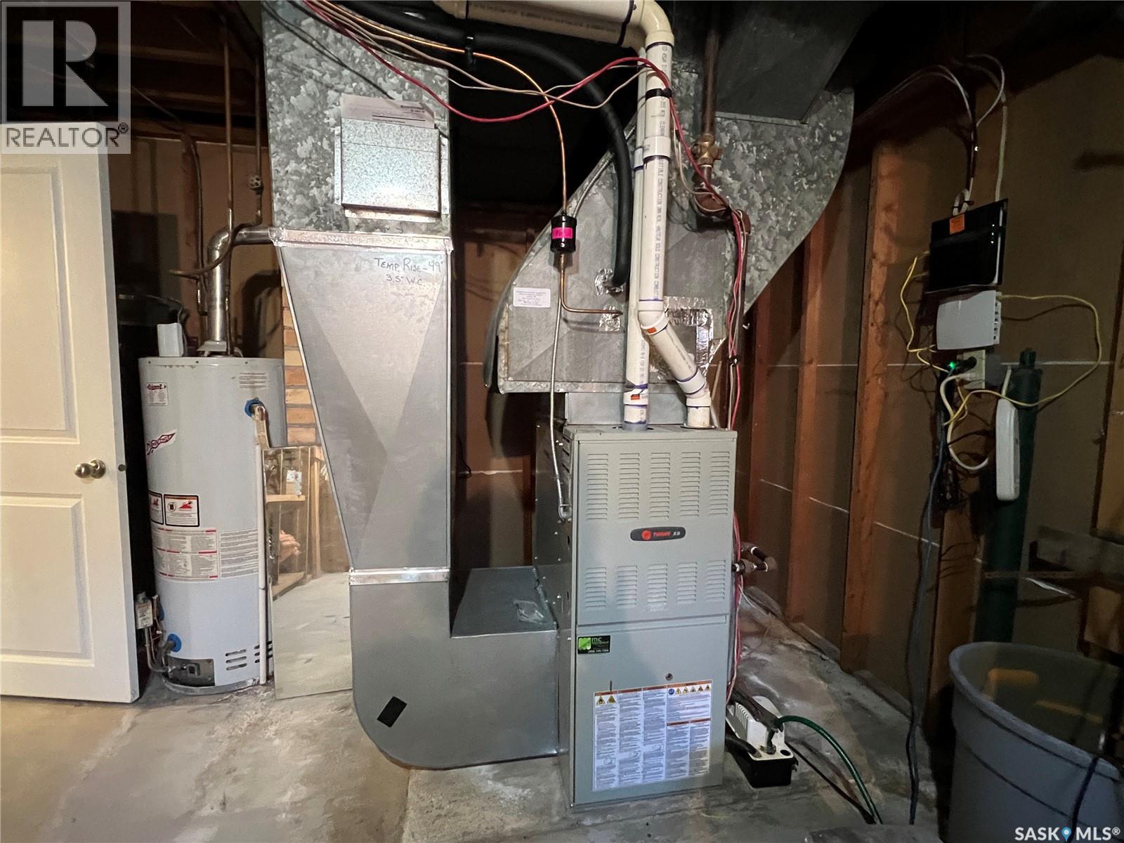 1118 Broadview Road, Esterhazy, Saskatchewan  S0A 0X0 - Photo 24 - SK020494