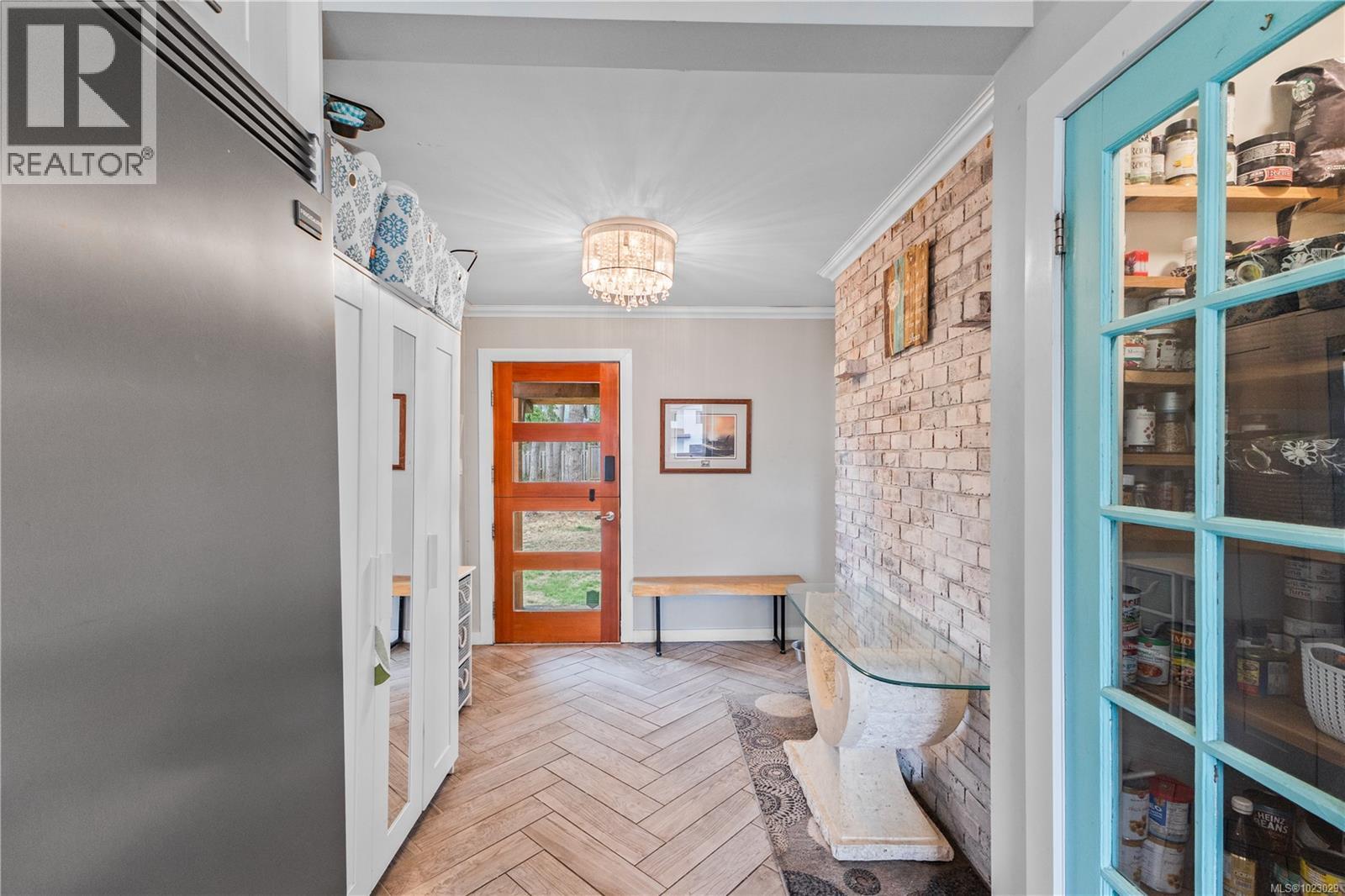 1368 Galerno Rd, Campbell River, British Columbia  V9W 1J9 - Photo 7 - 1023029