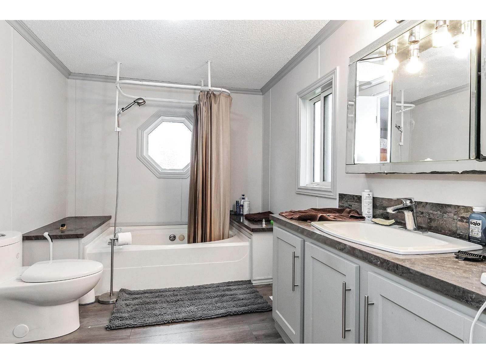 24643 21b Avenue, Langley, British Columbia  V2Z 1J3 - Photo 7 - R3077959