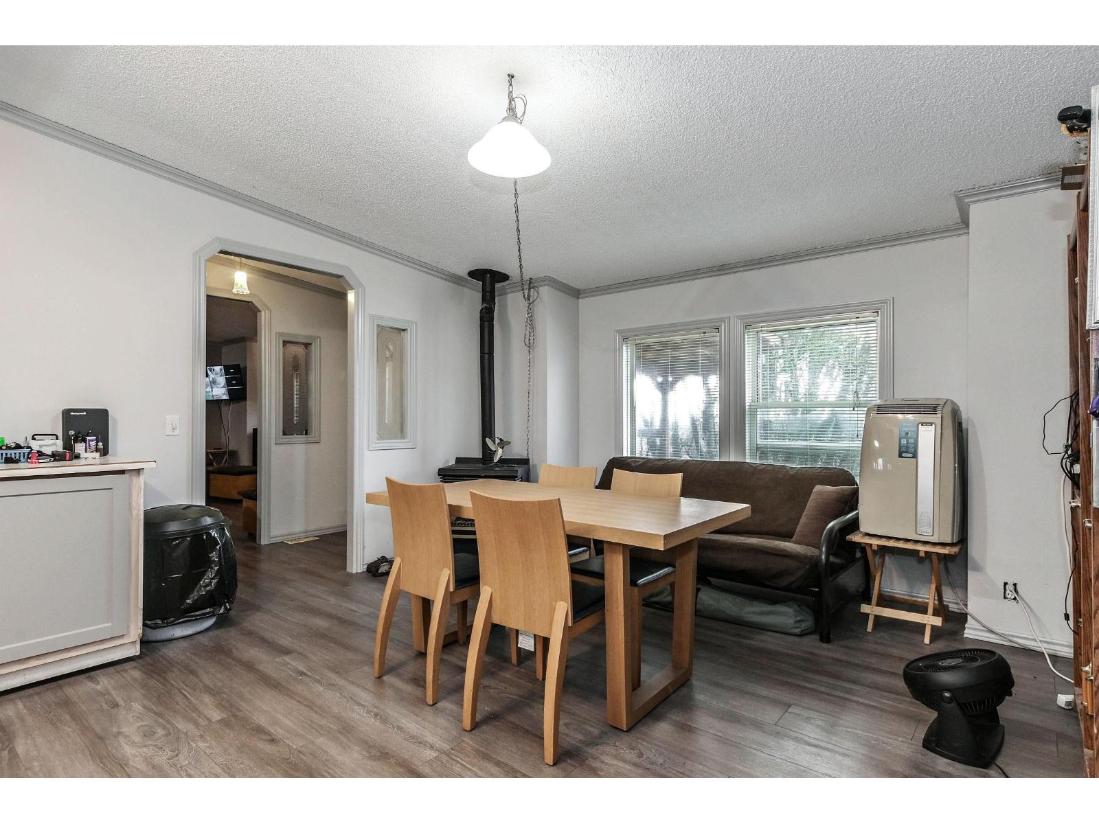 24643 21b Avenue, Langley, British Columbia  V2Z 1J3 - Photo 5 - R3077959