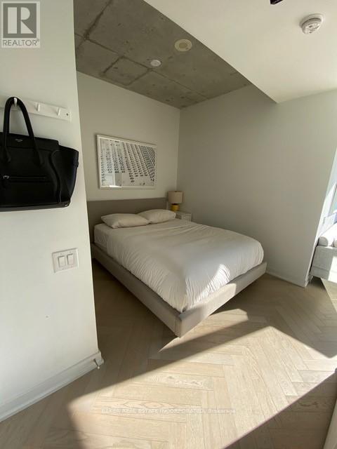 925 - 39 Brant Street, Toronto, Ontario  M5V 0M8 - Photo 20 - C12687398