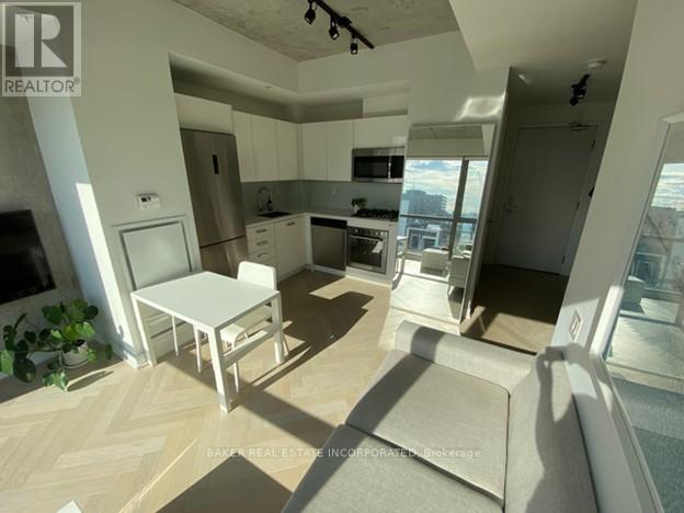 925 - 39 Brant Street, Toronto, Ontario  M5V 0M8 - Photo 8 - C12687398