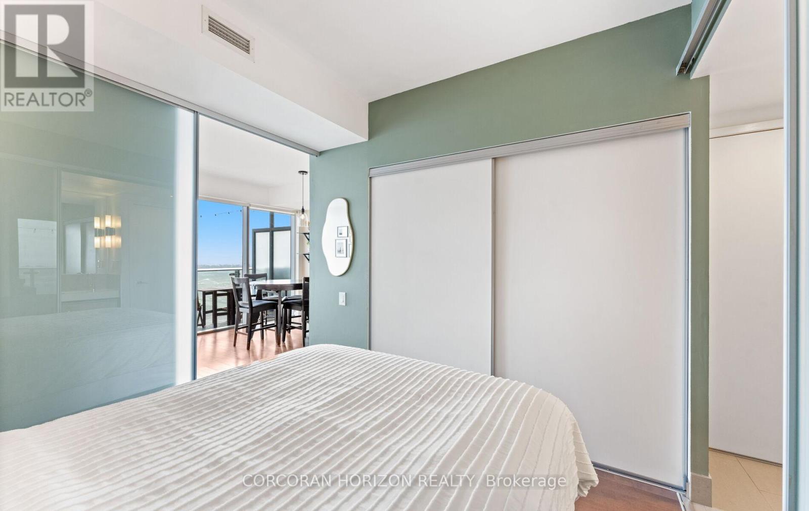 2105 - 70 Distillery Lane, Toronto, Ontario  M5A 0E3 - Photo 21 - C12687446