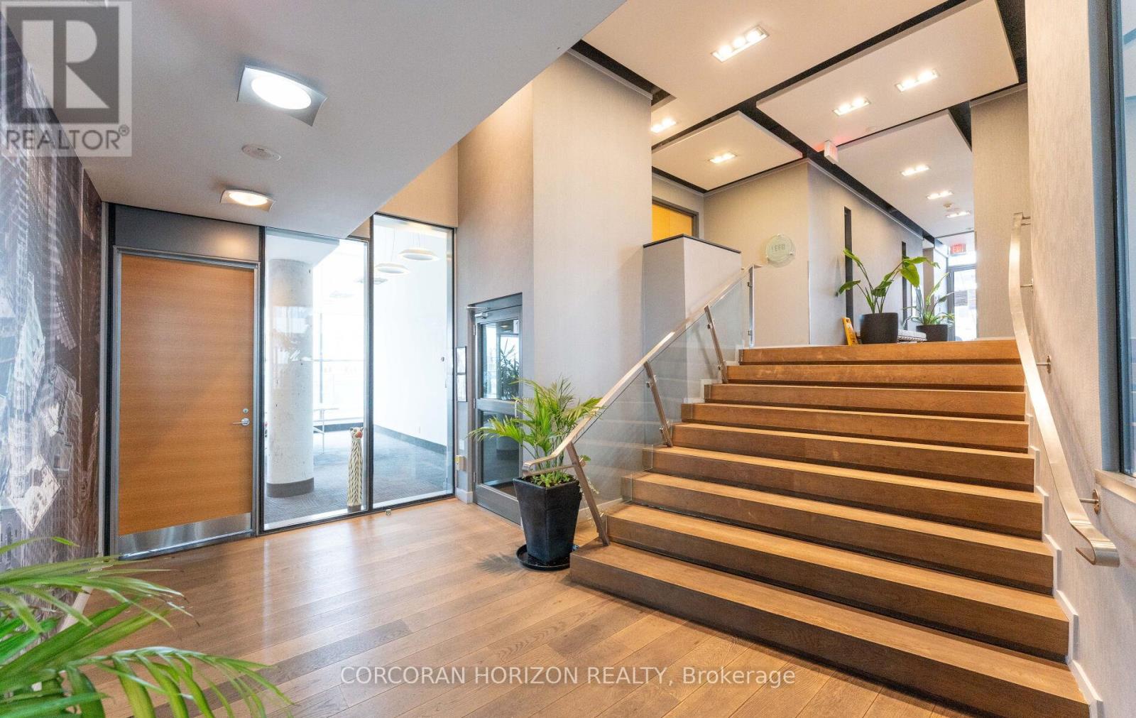 2105 - 70 Distillery Lane, Toronto, Ontario  M5A 0E3 - Photo 28 - C12687446