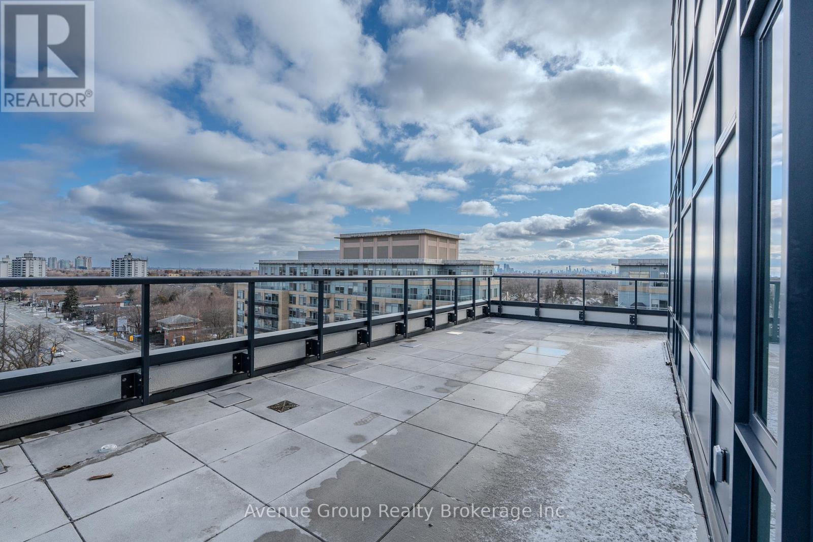 810 - 700 Sheppard Avenue W, Toronto, Ontario  M3H 0G5 - Photo 18 - C12687460