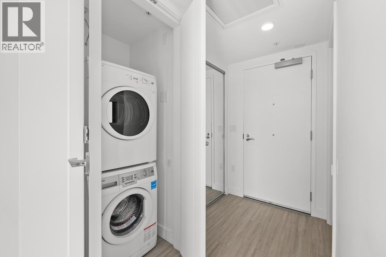 578 438 W King Edward Avenue, Vancouver, British Columbia  V5Y 0M5 - Photo 3 - R3077759