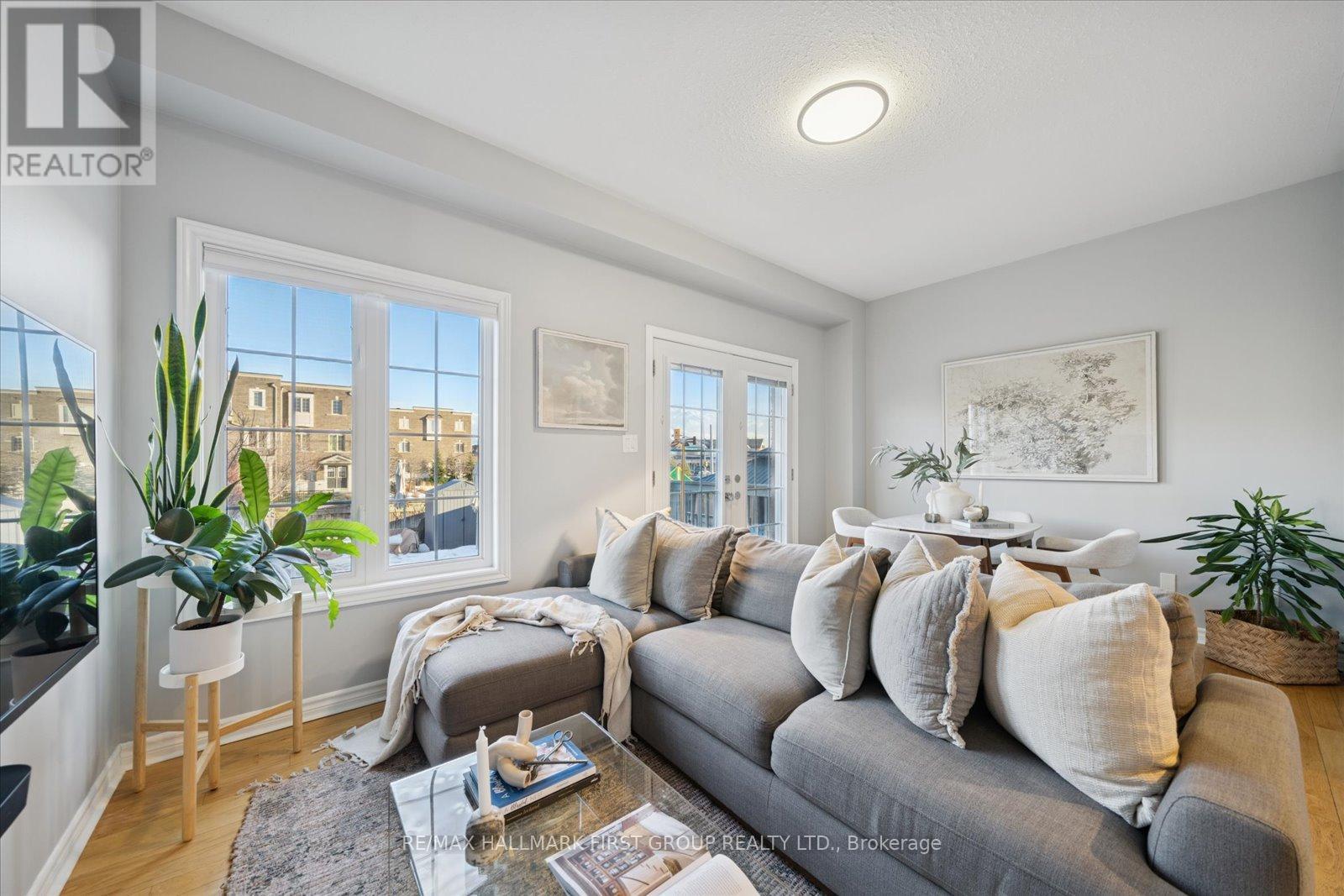 35 Beckett Crescent, Clarington, Ontario  L1E 3J4 - Photo 8 - E12687464